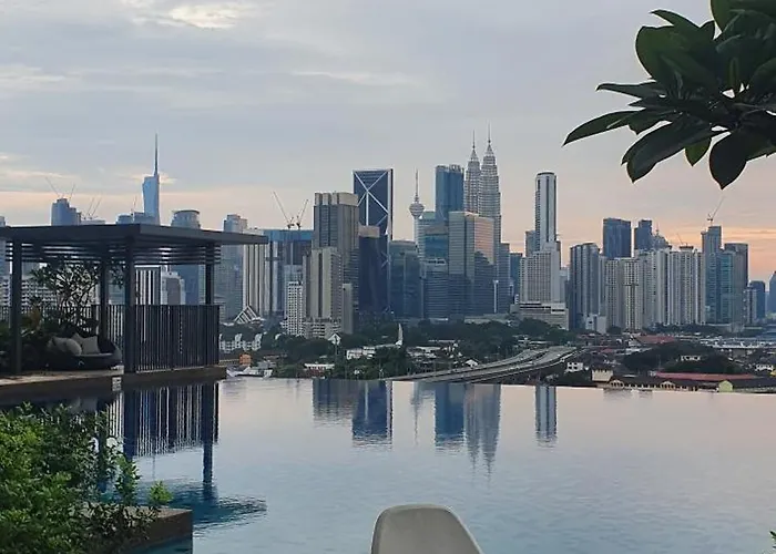 Studio Near Klcc And Lrt With Superb View